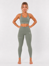 Motion Set Light Green